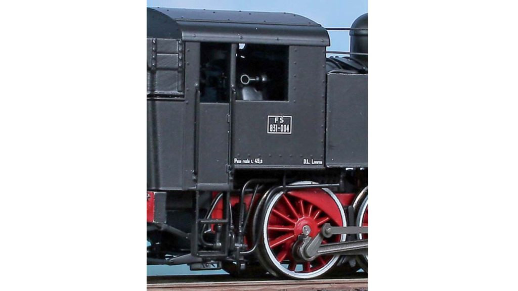 Locomotiva 831.004 FS epoca III