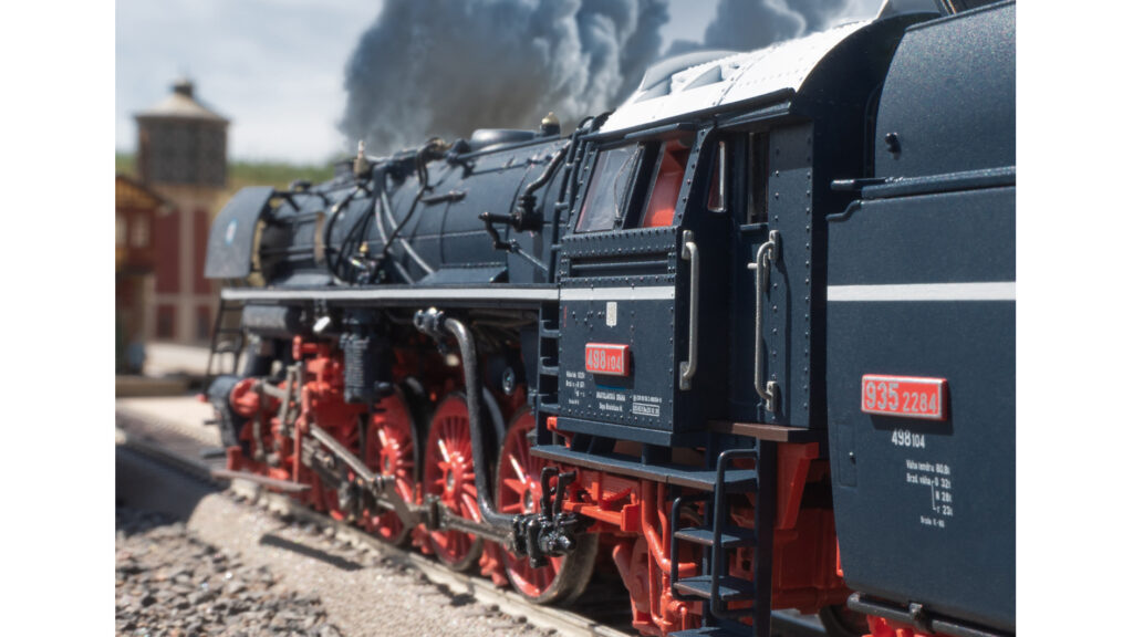 Locomotiva a vapore Albatros 498.104 ŽSR