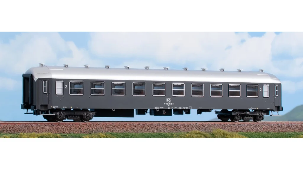 Carrozza Tipo Y FS 2° classe livrea grigio ardesia