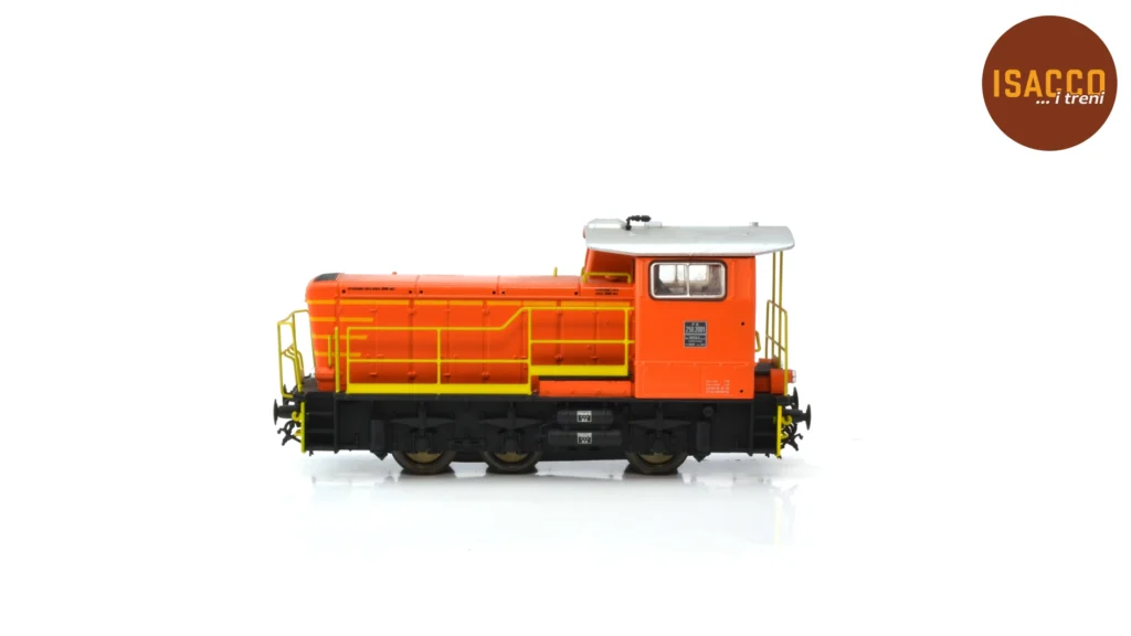 Locomotiva D 250.2001 (FS) livrea arancio