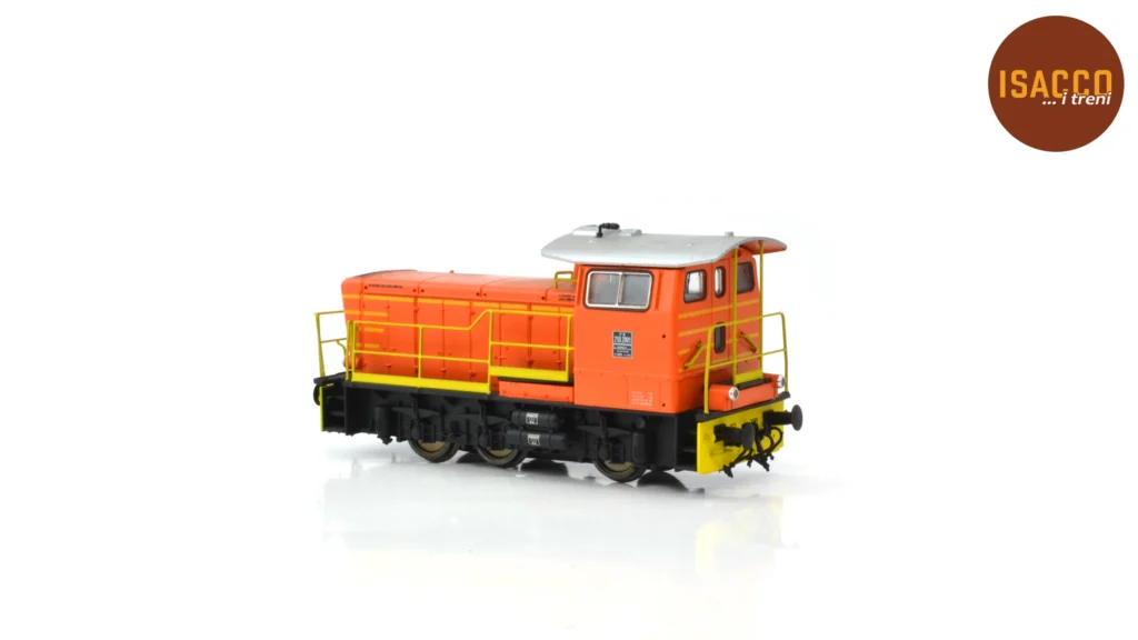 Locomotiva D 250.2001 (FS) livrea arancio