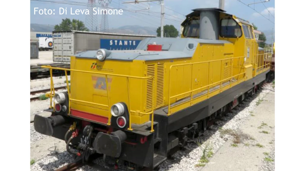 Locomotiva D 145.2029 (RFI) giallo/grigio