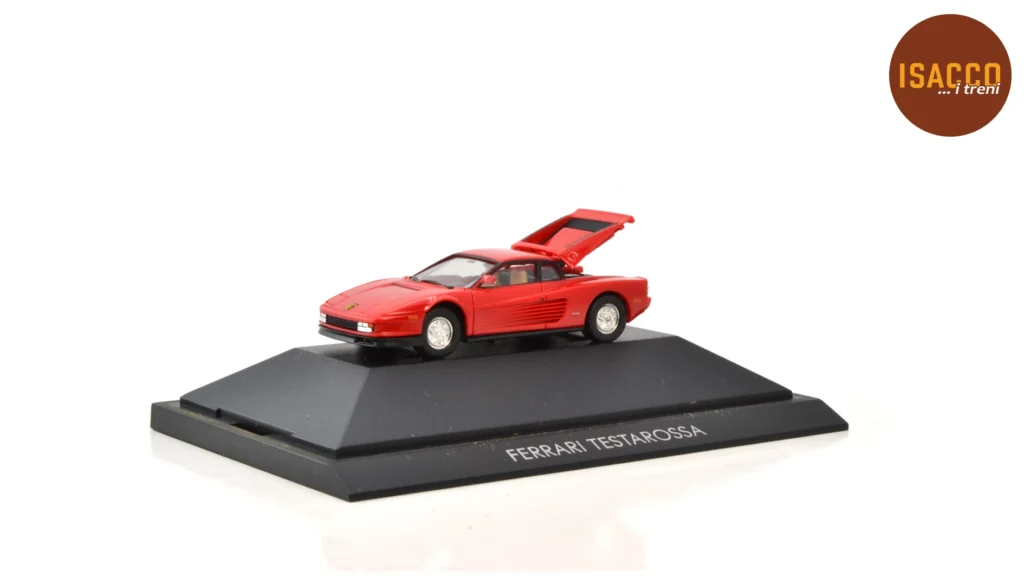 Ferrari Testarossa (1984), colore rosso.