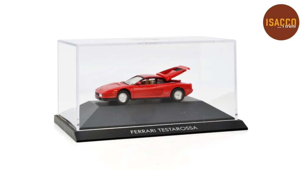 Ferrari Testarossa (1984), colore rosso.