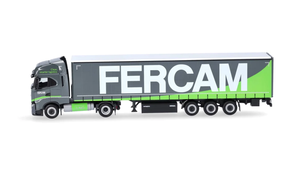 Iveco S-Way LNG livrea grigia "Fercam"