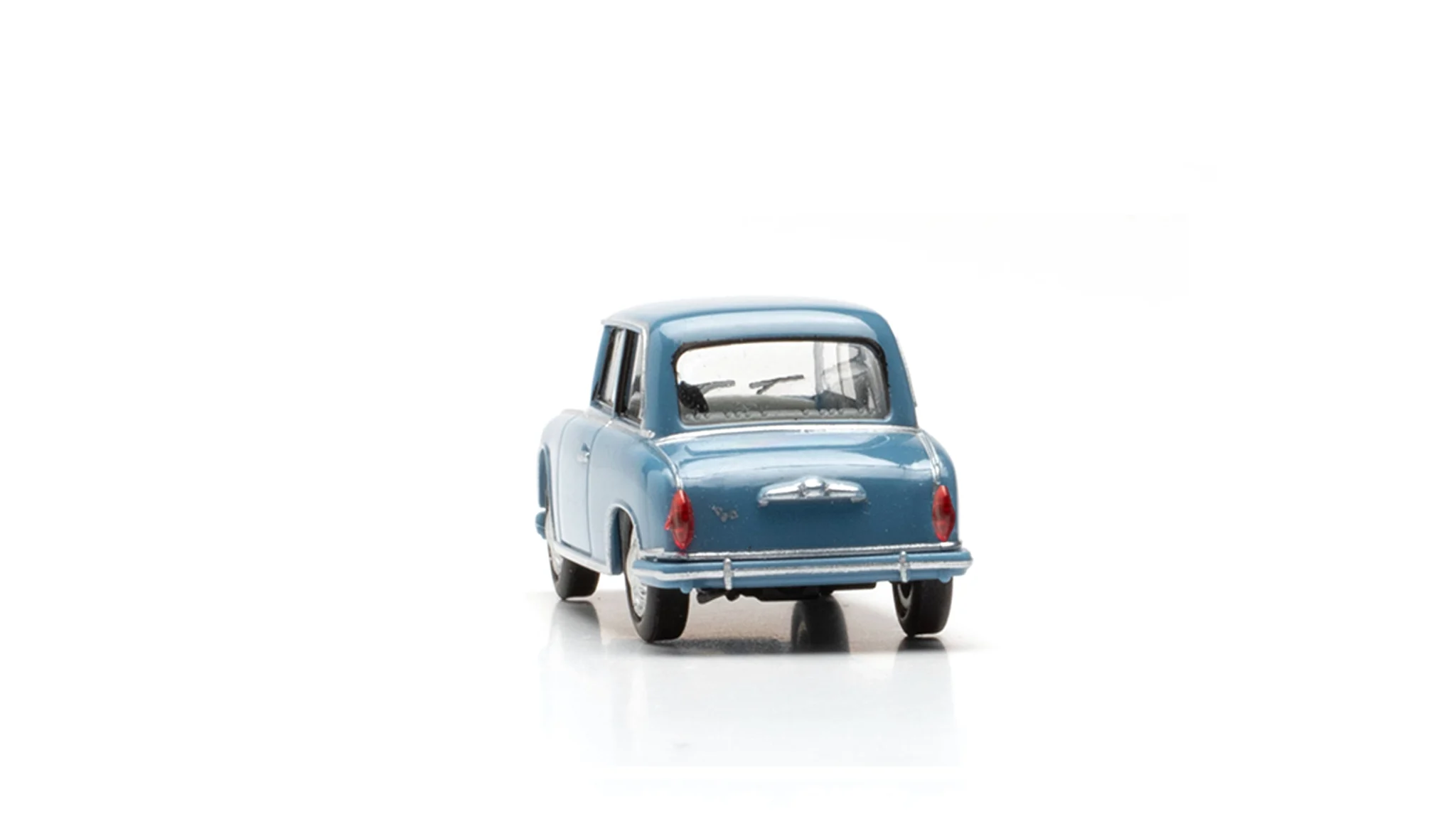 AWZ P70 berlina (1955) blu brillante