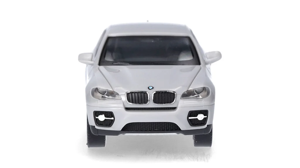 BMW X6 (2007) argento titanio